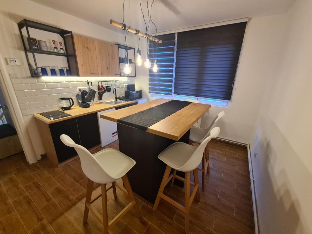 Mak Apartment - Free Parking - Balcony Saraievo Exterior foto