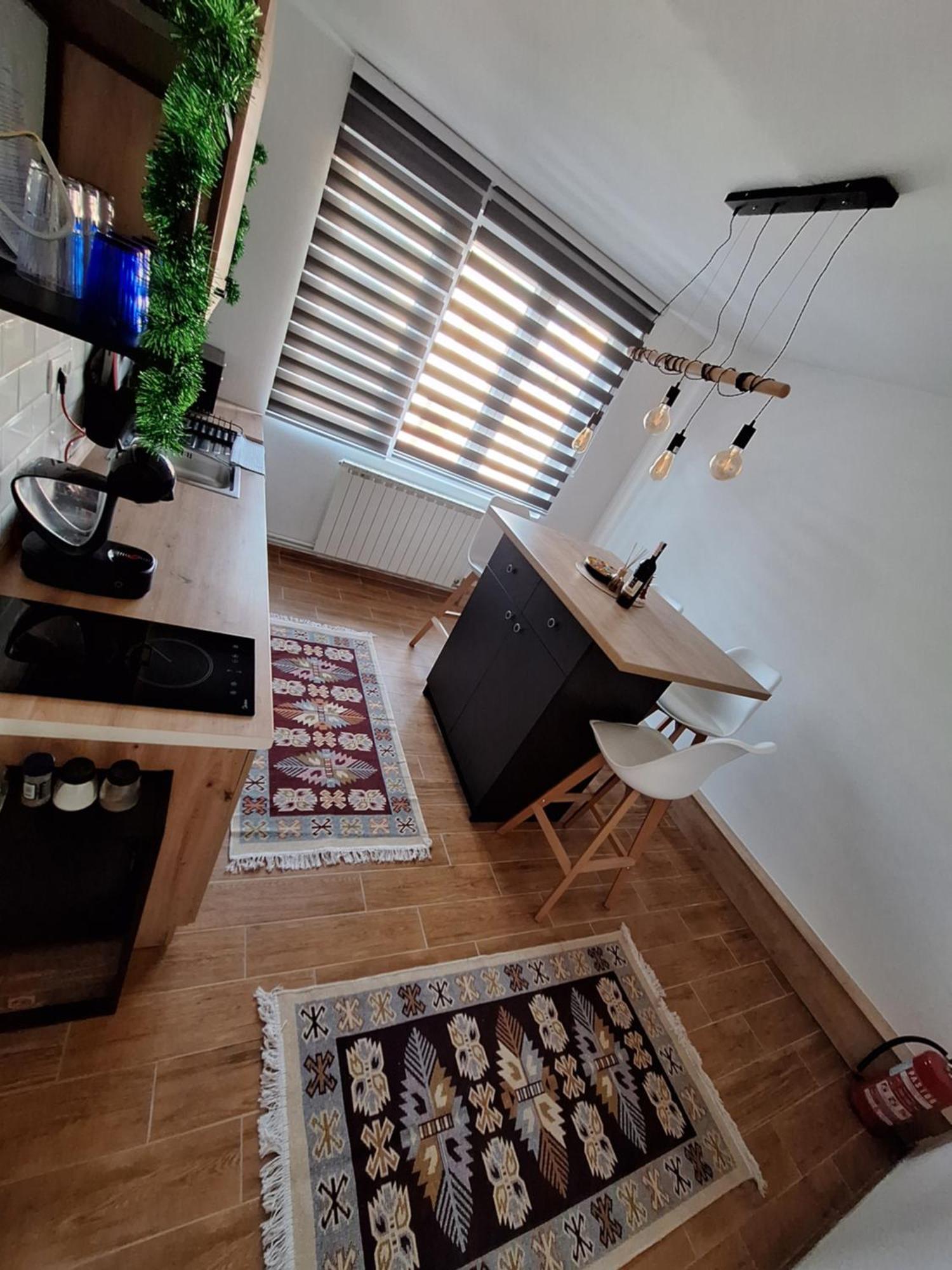 Mak Apartment - Free Parking - Balcony Saraievo Exterior foto